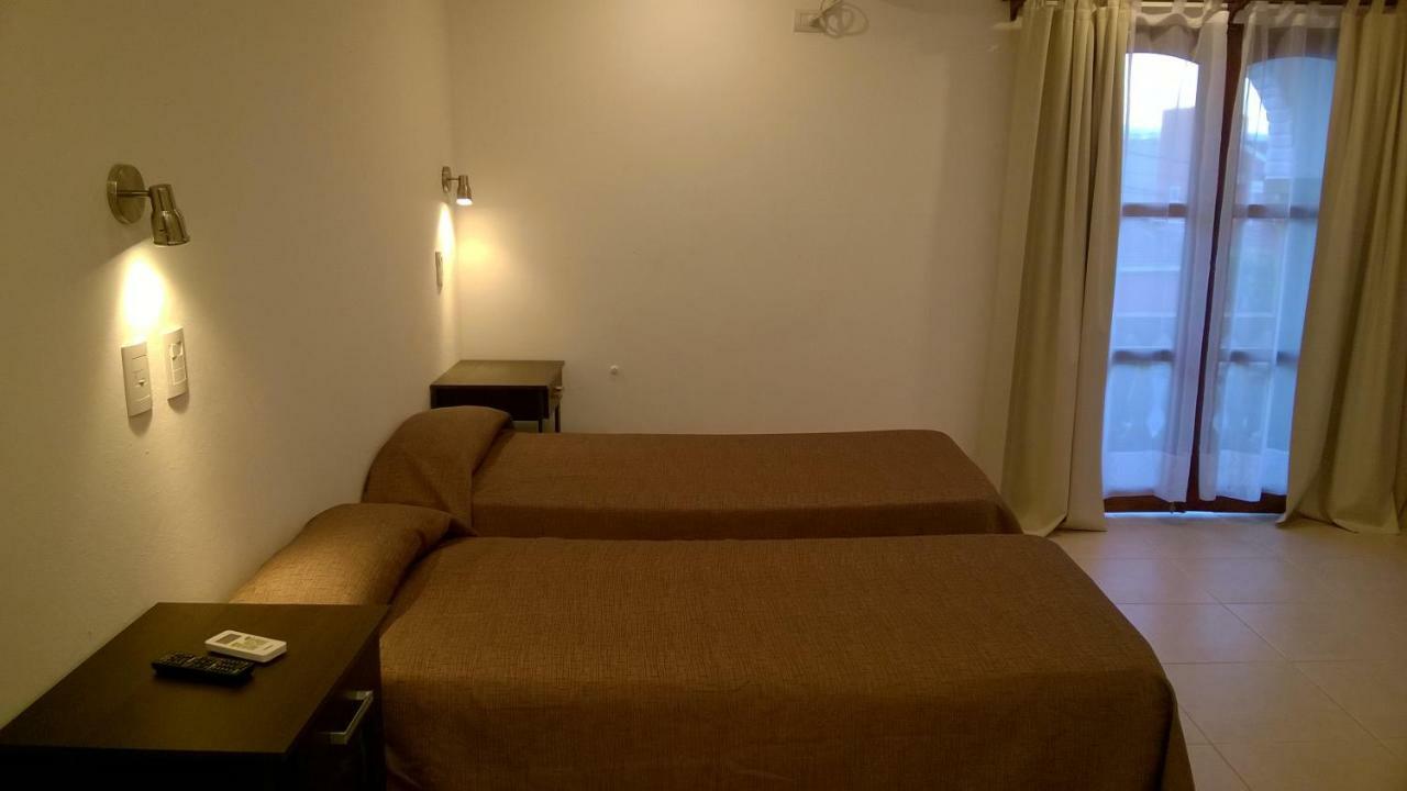 Hotel Maspalomas Villa Carlos Paz Exteriör bild
