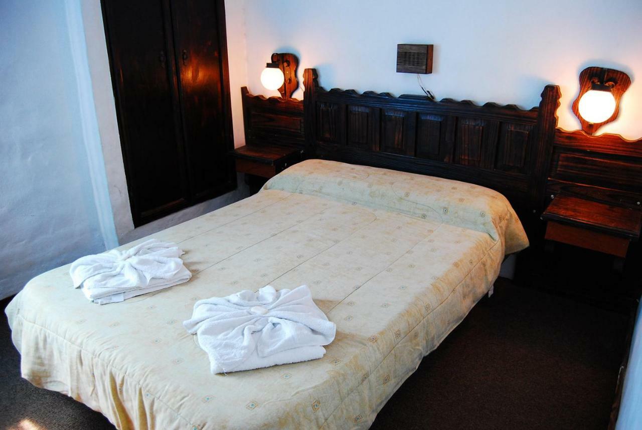 Hotel Maspalomas Villa Carlos Paz Exteriör bild